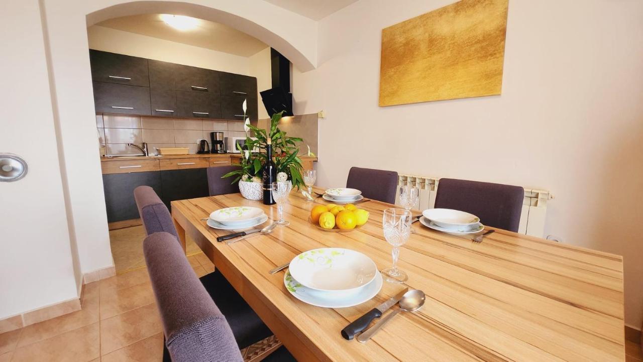 Apartments Pranjic With Pool Nova Vas  Ngoại thất bức ảnh